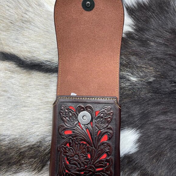 Western Cowboy Genuine Leather Design With Horse Concho Belt Loop Cell Phone Hol - Picture 2 of 4